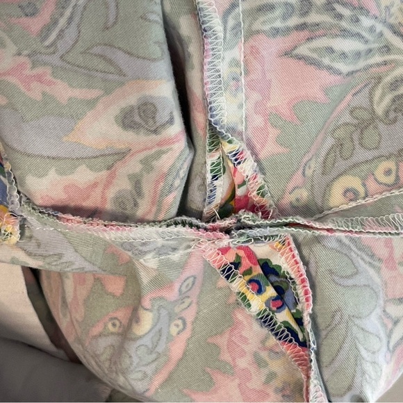 Talbots Botanical Tropical Travel Casual Sz 8 Perfect Shorts - Picture 10 of 16